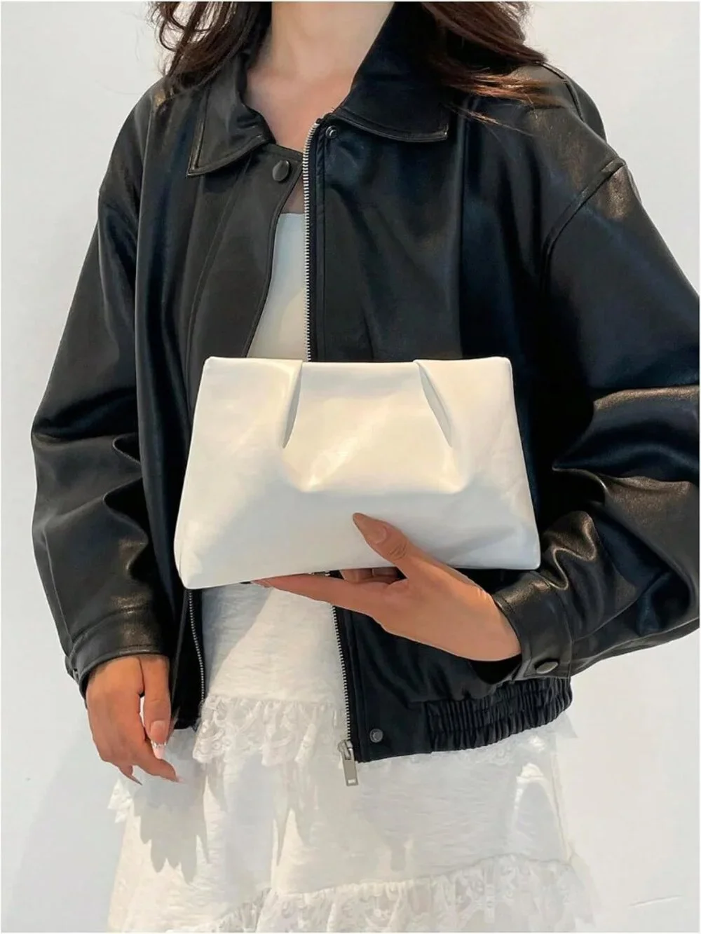 👜Women's White PU Leather Clutch Purses Small Zipper Elegant Ruched Handbag
